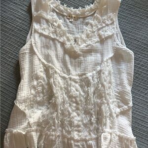 POL Textured White Sleeveless Blouse